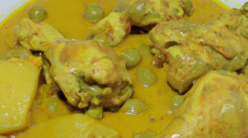 Dušená kuřecí kari s hráškem