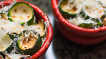 Hrníčky se zeleninou a kozím sýrem