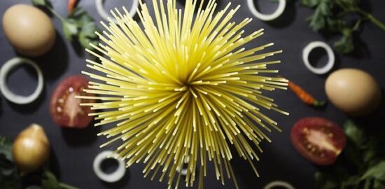 Špagety s salsou criolla