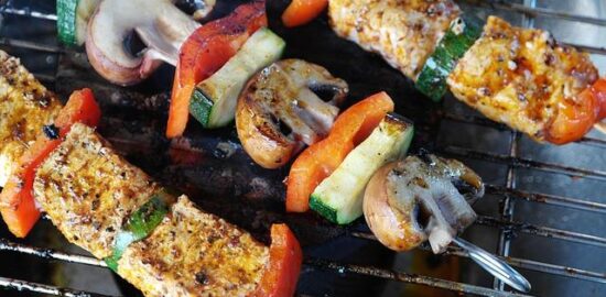 Grilované kuřecí kousky s citronem