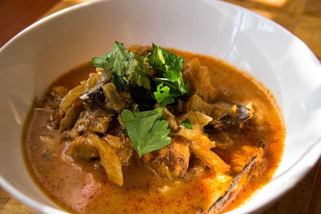 Bouillabaisse se zeleninou a šafránem