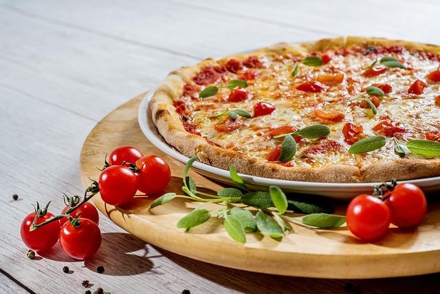 Vegetariánská pizza s čerstvou zeleninou