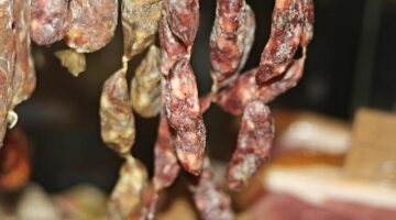 Cacciatore kuře s rajčaty