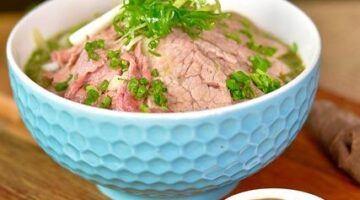Pho Bo – vietnamský hovězí nudlový polévka