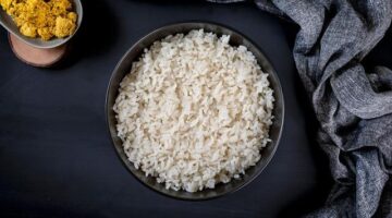 Rybí kari s červenou omáčkou