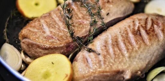 Pečená kachna s brambory