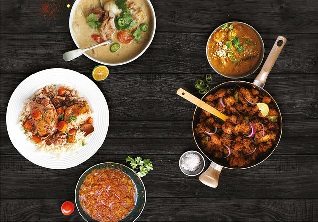 Kuřecí korma s rajčaty a paprikou