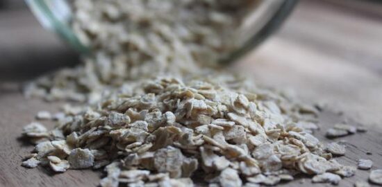 Ovesné kaši s ovocem