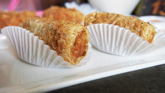 Kuřecí roláda s bylinkovou nádivkou