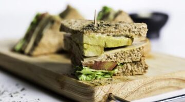 Veganí guláš s fazolemi