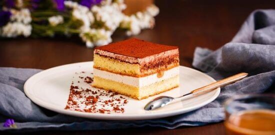 Tiramisu s jahodami a mascarpone