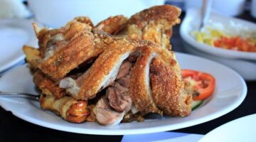 Křupavá italská bruschetta s rajčaty