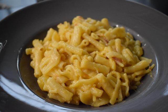 Italské brambory s česnekem a rozmarýnem