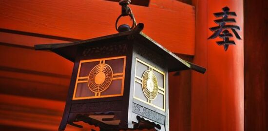 Japonské sushi s avokádem