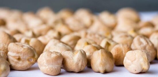 Cizrna s rajčaty a chia semínky