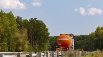 Ful medames s tahini dipem