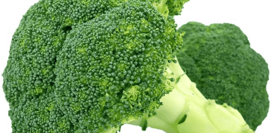 Brokolicový quiche s čedarem