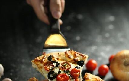 Pizza quattro formaggi pečená v peci