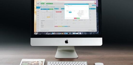 Jablečné taštičky s vanilkovou pěnou