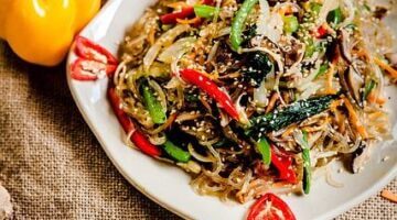 Smažené nudle s hovězím masem