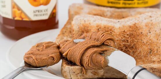 Krémová fazolová polévka s krupicí