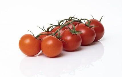 Pomodoro soupuku s bazalkou