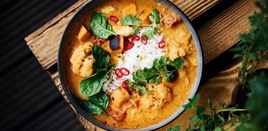 Kari z batátů a cizrny