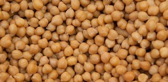 Cizrna se šafránovou rýží