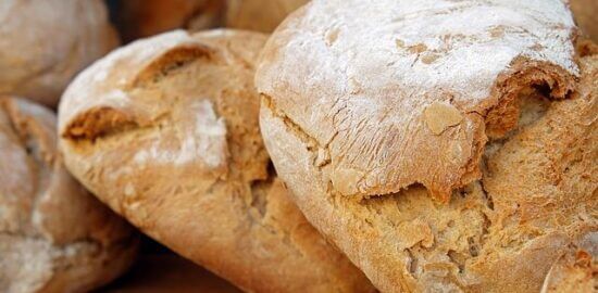 Pečený kachní stehno s klíšťky