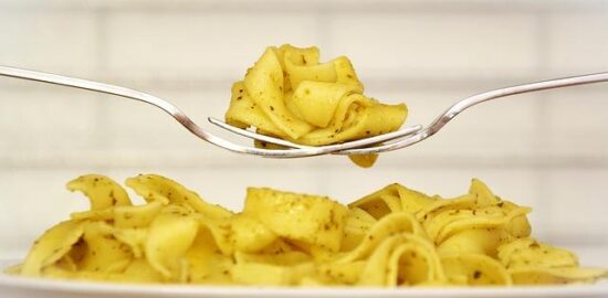 Italské fazolové těstoviny s pancettou