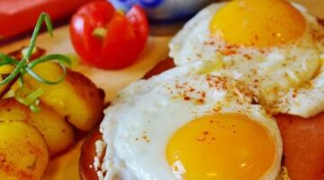 Volské oko s houbami