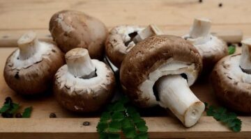 Vegetariánský guláš s rajčaty