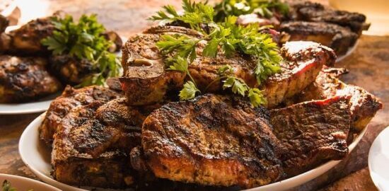 Grilovaný hamburger s sýrem