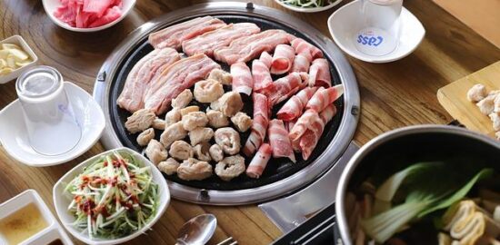 Kořeněná kuřecí kofta placička