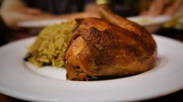 Pečené vepřové koleno s medem