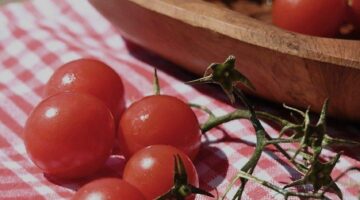 Rajčatová dýňová polévka s koriandrem