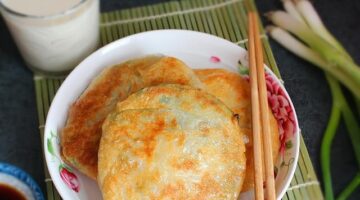 Placka z cizrny s kořením