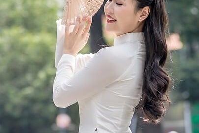 Vietnamský salát z nudlí a zeleniny