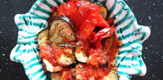 Ratatouille plněná paprika s kuřecím