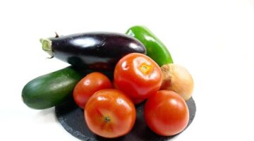 Ratatouille s pečeným kuřetem na grilu