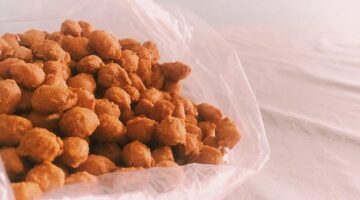 Kořeněný jehněčí kebab palačinka