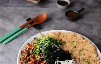 Bibimbap zeleninová mísa s rýží