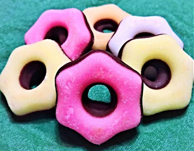 Čokoládový fondant s malinovou omáčkou