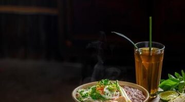 Pho bo vídeňská svíčková polévka