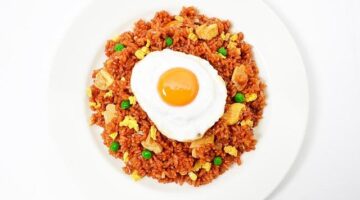 Nasi Goreng Jídlo z výpečka a zeleniny
