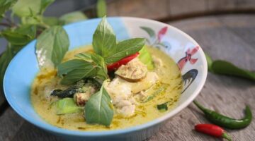 Thajské červené kari s tofu