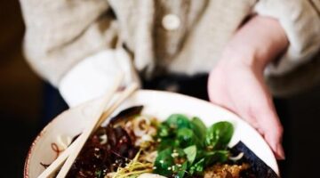 Ramen s vepřovým a vejcem